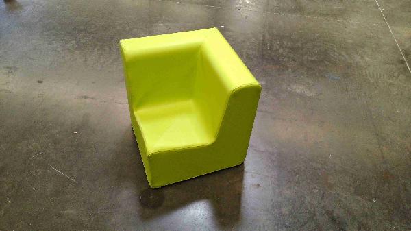 Chauffeuse Angle 90 ° - 40 x 40 x 36 cm - Assise 17 (REF A17-3) Chauffeuse Angle 90 ° - 40 x 40 x 36 cm - Assise 17 (REF A17-3)
