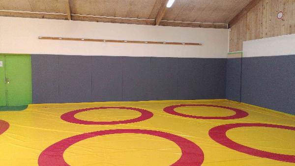 Protection murale: la plaque de 150 x 130 x 2,5cm - a coller (REF Prot-Mur.2) Protection murale: la plaque de 150 x 130 x 2,5cm - a coller (REF Prot-Mur.2)