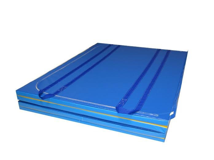 Chemin de tapis pliant avec liaison par bavettes agrippantes sur la largeur - 600 x 200 x 5 cm - Type 2 (REF CHETAP-6.2V)